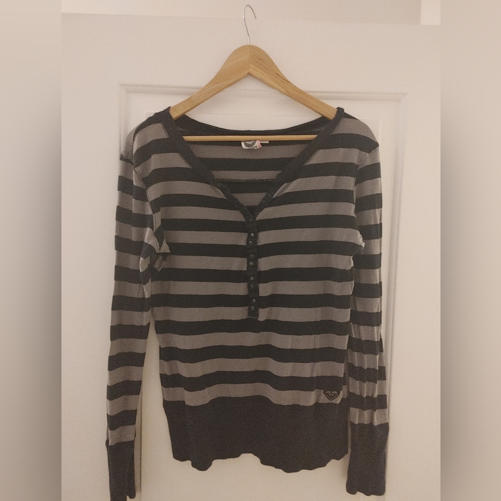 🍋Roxy Black & Grey Striped Lightweight Pullover Sweater Size L